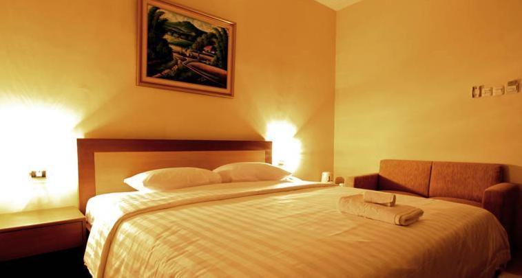 אמבון Hotel Marina חדר תמונה