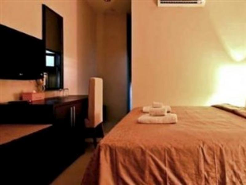 אמבון Hotel Marina מראה חיצוני תמונה